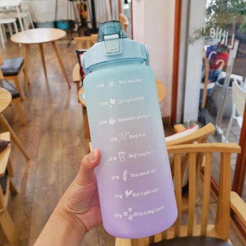 gourde bleue 2l sport
