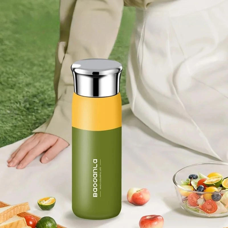 Gourde Isotherme Chromatique avec Filtre à Infusion